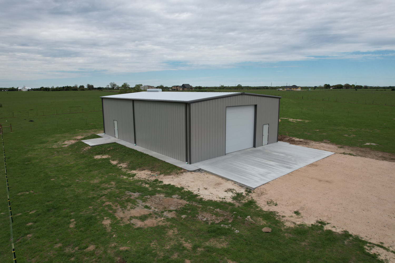 Bernardo, TX - metal building installation 1 - Muleshoe Buildings