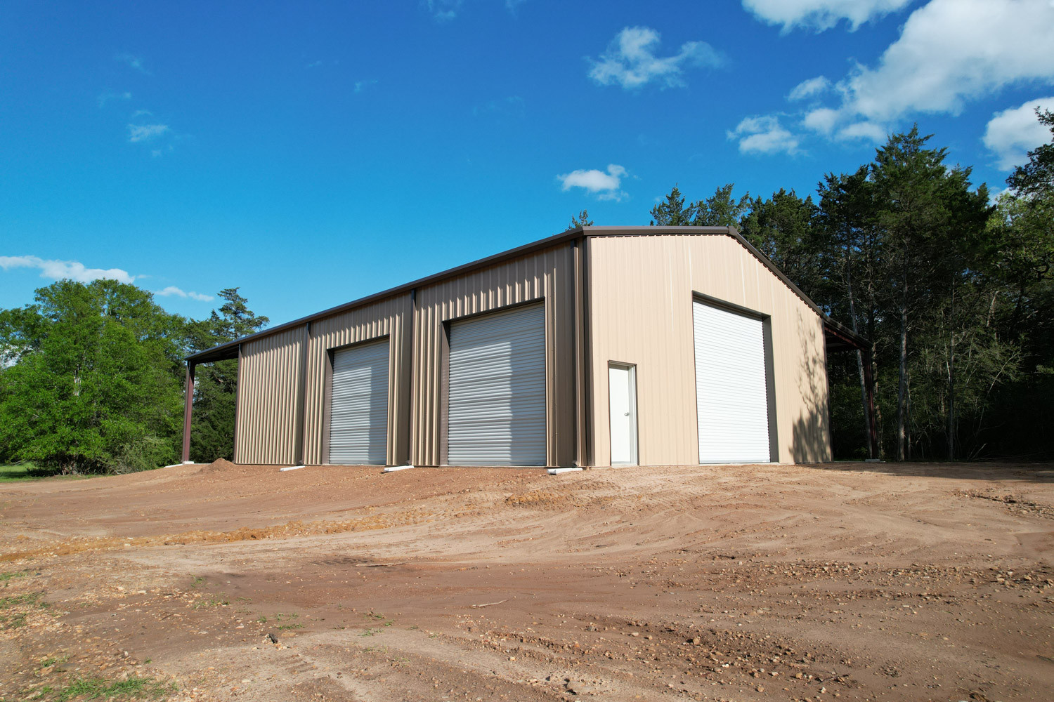 Frelsburg, TX - brown metal building construction 8 - Muleshoe Buildings