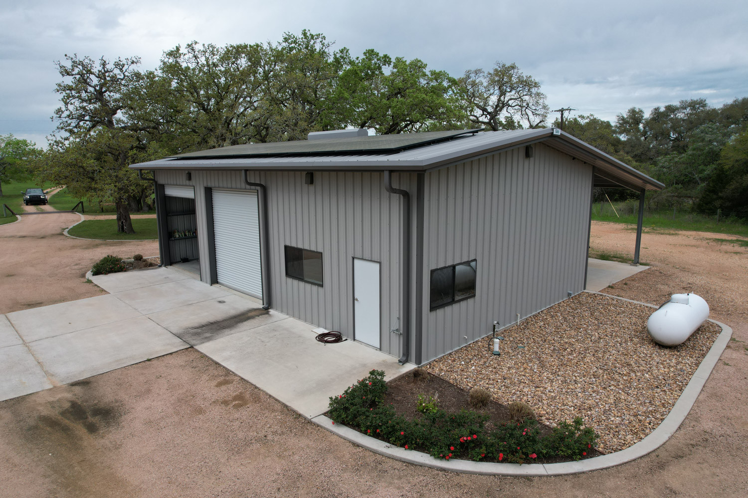 Alleyton, TX - pre-engineered metal building 6 - Muleshoe Buildings