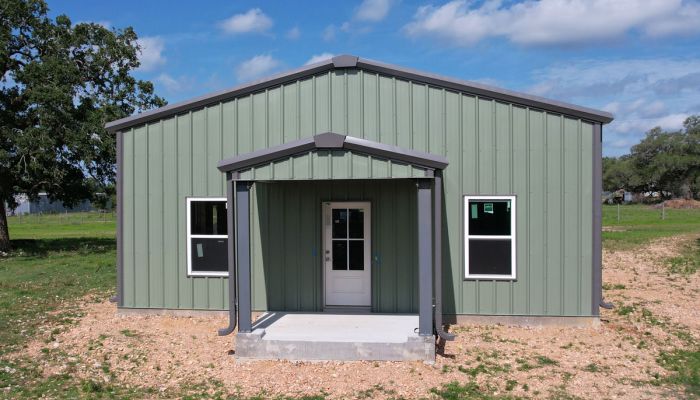 30x80 Metal Barndominium